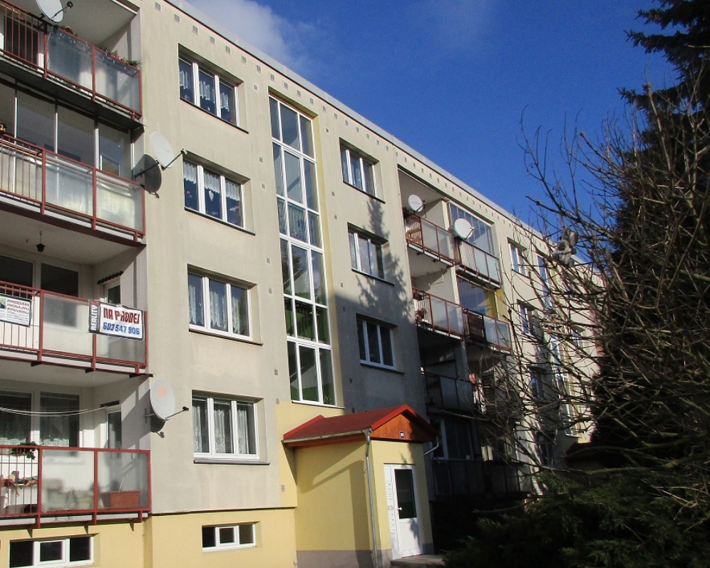 Slunný družstevní byt 3+1/L ulice Sídliště, Benešov nad Ploučnicí