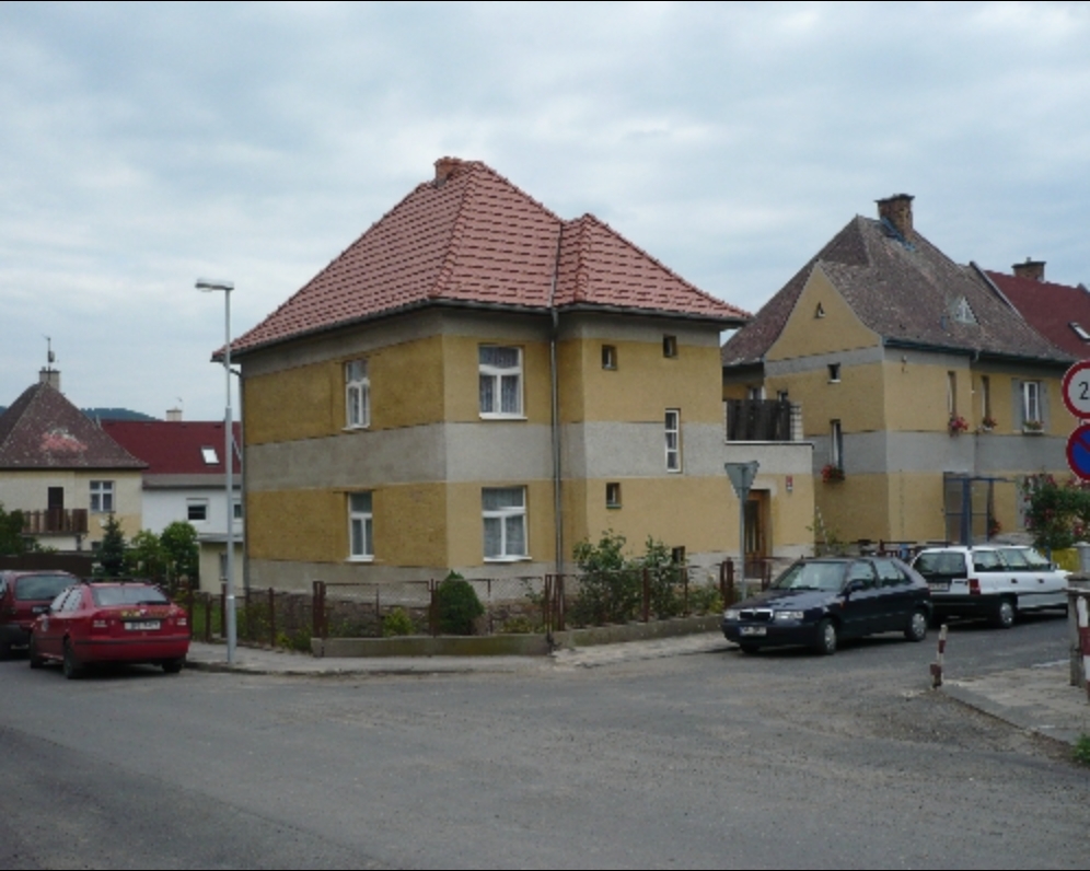 Rodinný dům v ulici Osadní v Děčíně Letné prodán před 13 lety za 2.120.000 Kč .